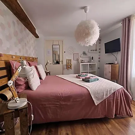 Oda ve Kahvaltı Chez Stephane Et Patricia 3*